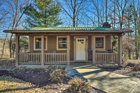 This Hidden Cabin in West Virginia Is Full Of Charm And Perfect For An Escape Into Nature