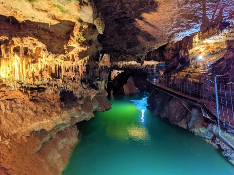 There Are 6 Caves Within 2 Hours Of This One Arkansas Town