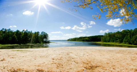 7 Campgrounds In Louisiana With Sandy Beaches For Plenty Of Fun In The Sun