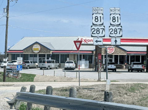 You'll Barely Be Able To Take A Bite Of The Massive Burgers At Giant Burger In Texas