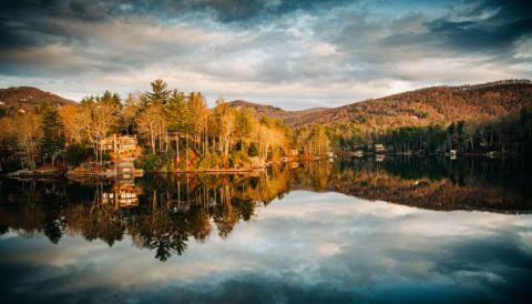 Surrounded By Mountains, This All-Inclusive Inn In North Carolina Is The Getaway You Deserve