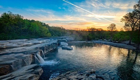 We Bet You Didn't Know There Was A Miniature Niagara Falls In Texas