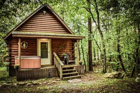 Surrounded By Mountains, This All-Inclusive Ranch In Oklahoma Is The Getaway You Deserve