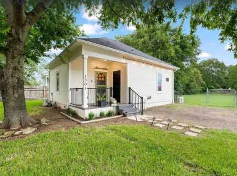 This Budget-Friendly Vrbo In Texas Is Perfect For An Affordable Vacation