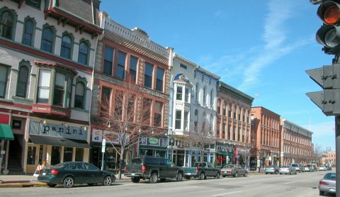 This Historic Illinois City Was Named Best In The State For Beer-Lovers