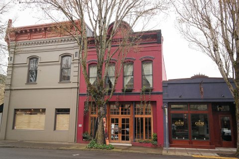 One Of The Biggest Names In Children's Books Grew Up In One Of The Smallest Towns In Oregon