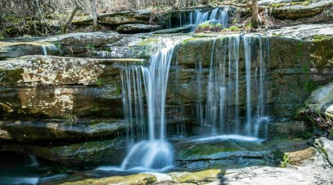 We Bet You Didn't Know There Was A Miniature Niagara Falls In Illinois