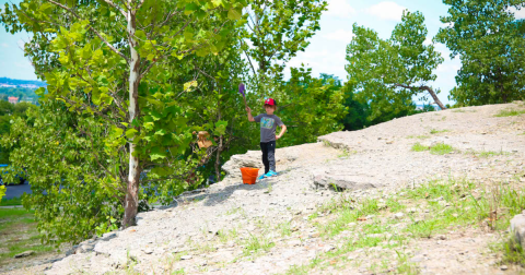 Walk Along Hundreds Of Dinosaur Tracks On This Unique Hiking Trail In Ohio