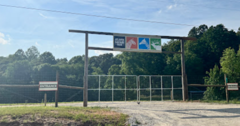 Feed Zebras At The Atlanta Safari Park In Georgia For An Adorable Adventure