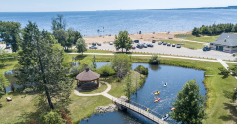 Follow The Hidden Coast Of Lake Michigan Along This Scenic Drive Through Michigan