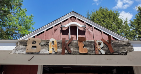 The Massachusetts Country Bakery With Cinnamon Rolls As Big As Your Head