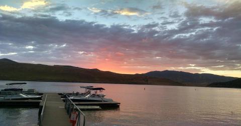 Few People Know There's A Beautiful State Park Hiding Near This Tiny Utah Town