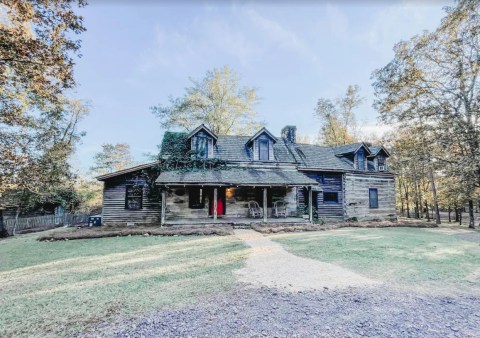 This Is The Most Unique Cabin In Alabama And You’ll Definitely Want To Visit