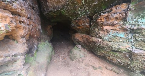 Only Accessible By Hike, This Natural Wonder In Indiana Rivals Mammoth Cave