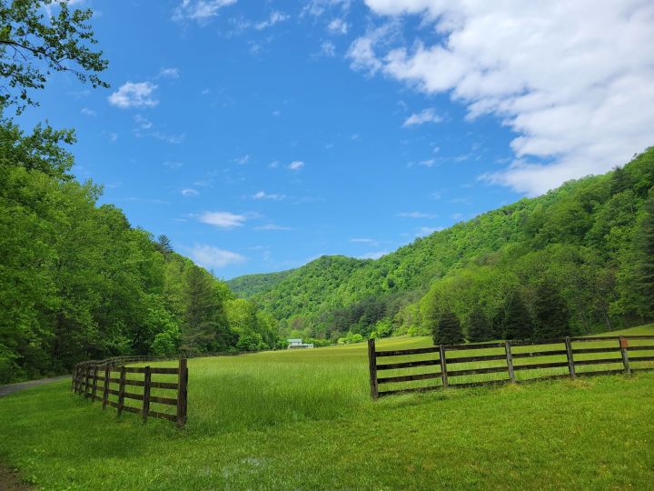 natural wonder hike virginia