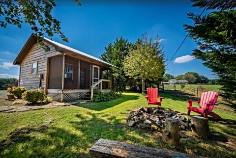 This Alabama Cabin Is A Secluded Retreat That Will Take You A Million Miles Away From It All