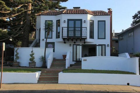 The Historic Northern California House That Will Transport You Back In Time