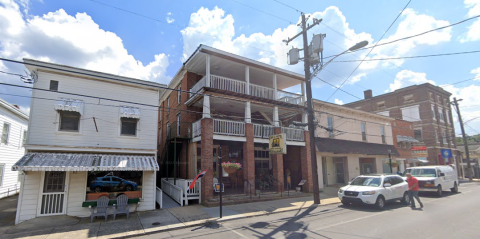 You'd Never Guess Some Of The Best Food In West Virginia Is Hiding In This Small Town Hotel