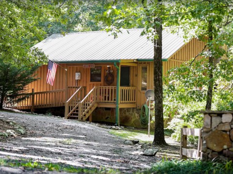 This Remote Retreat In Alabama Is The Best Place To Spend A Long Weekend