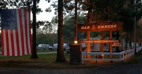 The Most Epic Resort Campground In Rhode Island Is An Outdoor Playground With A Pool, A Playground, And More