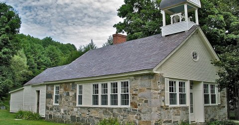 This Tiny Vermont Village Is One Of The Last Of Its Kind