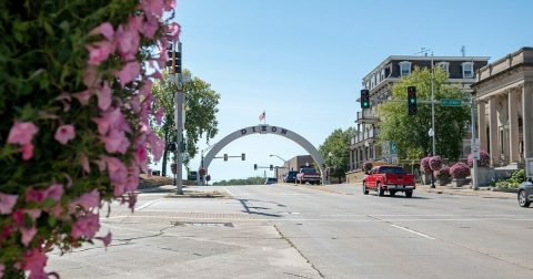 This Scenic 179-Mile Drive Just May Be The Most Underrated Adventure In Illinois