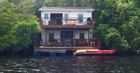 This Waterfront Cottage In Connecticut May Just Be Your New Favorite Destination