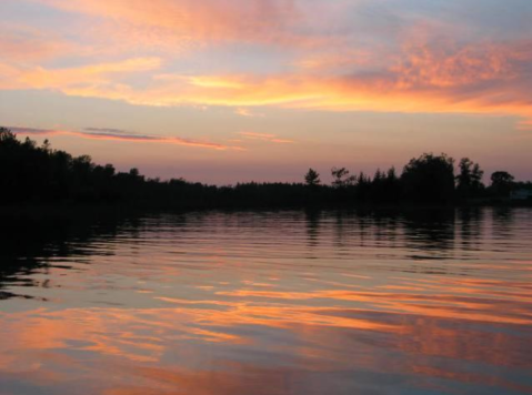 This Hidden Lake In Minnesota Has Some Of The Bluest Water In The State