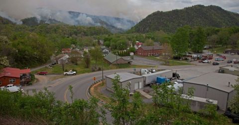 The Appalachian Trail Runs Through This North Carolina Town And It's The Ultimate Outdoor Playground