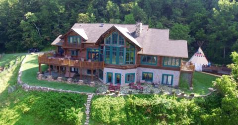 This Bed And Breakfast Was Actually Built In Michigan, Dismantled, And Brought To North Carolina