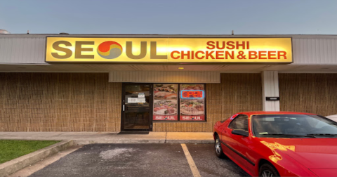 You’ll Never Forget The Incredible Fried Chicken At This Unassuming Maryland Restaurant