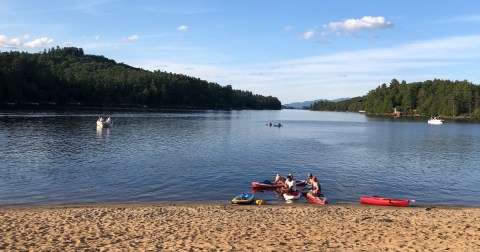 This Off-The-Beaten-Path Beach In New York Is The Perfect Place To Escape