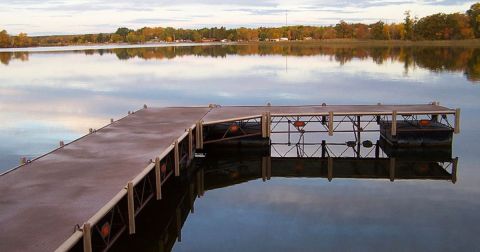 This Charming Lake House In North Dakota Is The Perfect Place For A Relaxing Getaway