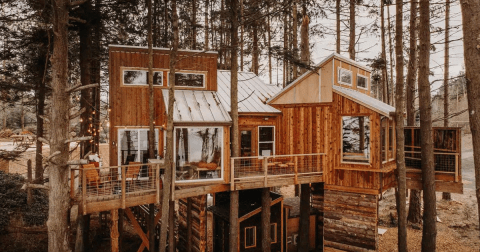 Enjoy A Treehouse Glamping Adventure With Coastal Views At This Washington Spot