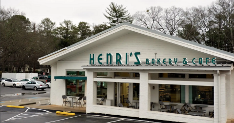 Locals Can't Get Enough Of The Artisan Creations At This Historic Bakery In Georgia