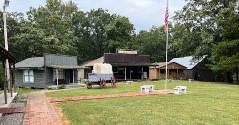 There Is A Tiny 1800s Village Hiding In The Middle Of The Countryside In Southern Illinois