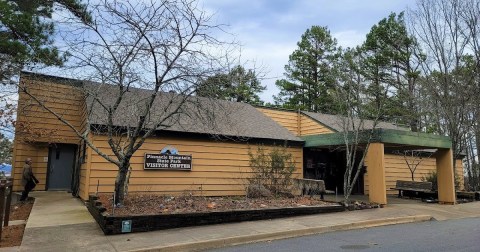 The Coolest Visitor Center In Arkansas Has A Hiking Trail And An Emerald Quarry Where You Can Rent Paddle Boats