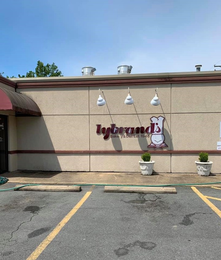 old-school deli in Arkansas