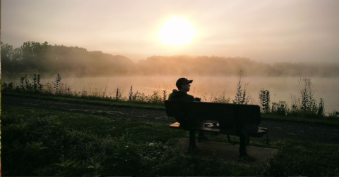 The One Hikeable Lake Near Cleveland That's Simply Breathtaking In The Fall