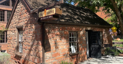 Located In A Historic Sheriff’s Office, This Ice Cream And Coffee Shop In Southern Utah Is Perfectly Sweet