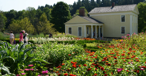 The Hale Farm Explorer Train Ride Near Cleveland Is Scenic And Fun For The Whole Family