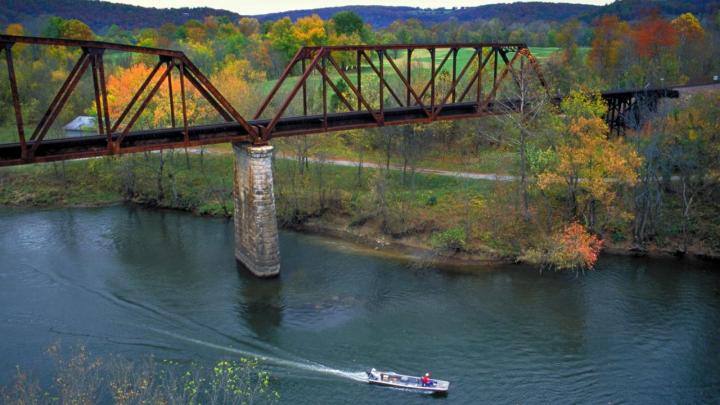 scenic drive in Arkansas