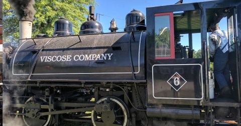 Watch The Scenery Roll By As You Eat Ice Cream On This Scenic Sunday Train Ride In New York