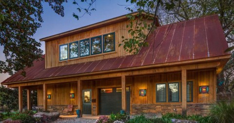 A Hidden Paradise In Arkansas, This Rustic Bungalow Has Its Very Own Private Waterfall