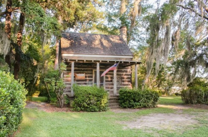 Unique Place to Stay Near charleston