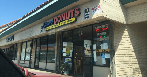 The Old Fashioned Donuts From Oxnard Donuts In Southern California Are So Good, They Practically Melt In Your Mouth