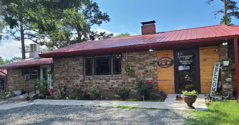 The Best Ribeye Steak In Oklahoma Is Hiding Miles Down A Bumpy Dirt Road, But It's So Worth The Effort