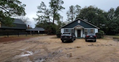 The Best Grits In South Carolina Are Hiding Along A Bumpy Dirt Road, But It's So Worth The Effort