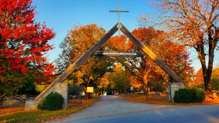 best fall foliage in Arkansas