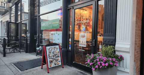 The Tornado Potato Fries From This Ohio Restaurant Might Just Be The Most Fabulous Food On A Stick